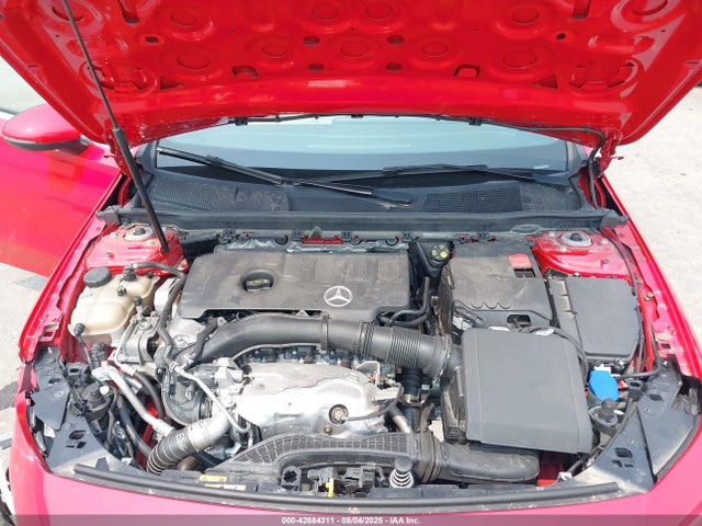 WDD3G4EB8LW041090 Mercedes-Benz m260