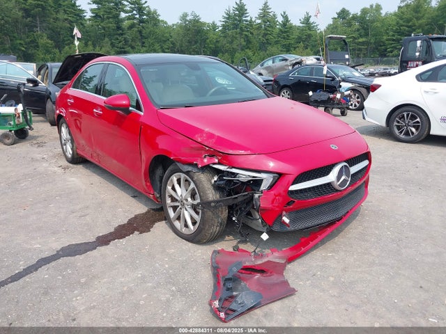 WDD3G4EB8LW041090 Mercedes-Benz m260