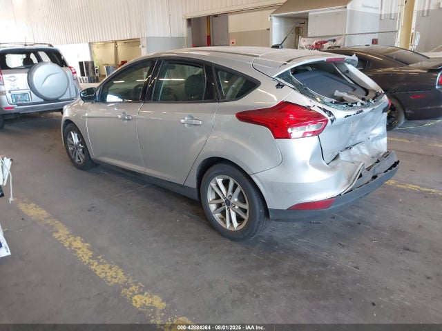 Ford 2016 2016 1FADP3K27GL234714 Image 3