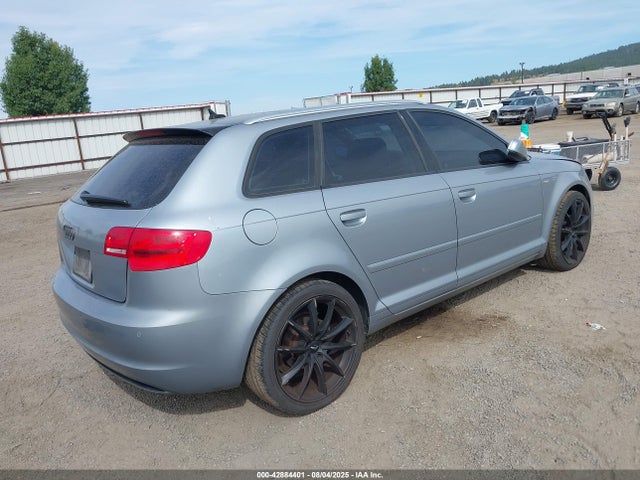 2011 AUDI A3 WAUKJAFM6BA041202 Photo 3