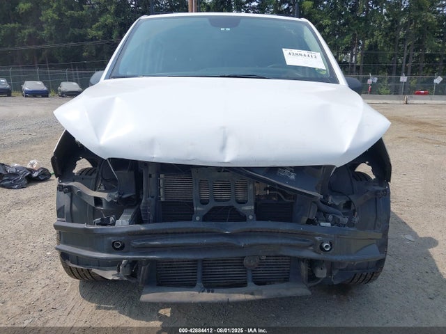WD3PG2EA6J3378616 Mercedes-Benz m274