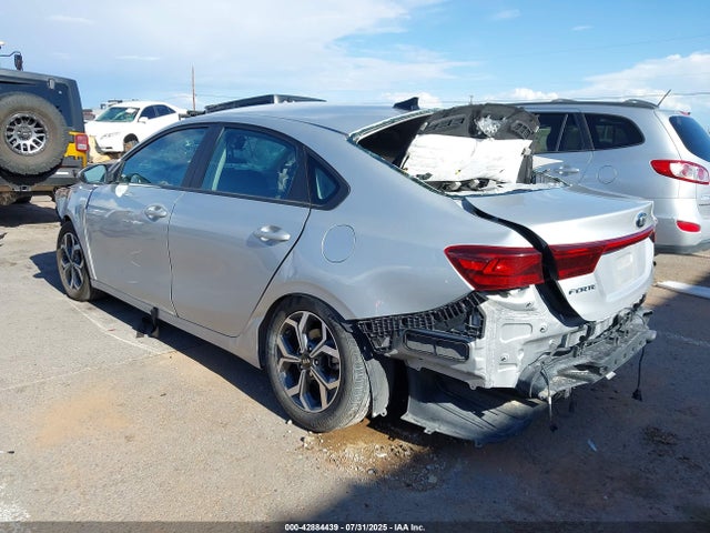 KIA mpi nu 2021 3KPF24AD6ME413695 Image 3