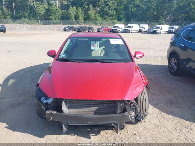 KMHD74LF1HU123827 Hyundai 2017