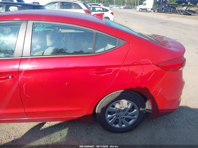 KMHD74LF1HU123827 Hyundai 2017