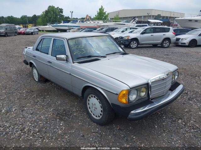 1985 MERCEDES-BENZ 300 WDBAB33C1FA266103