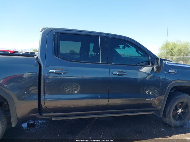1GTU9EET5MZ362222 GMC lm2