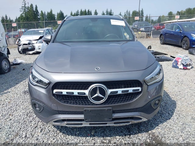 W1N4N4HB6MJ211454 Mercedes-Benz m260