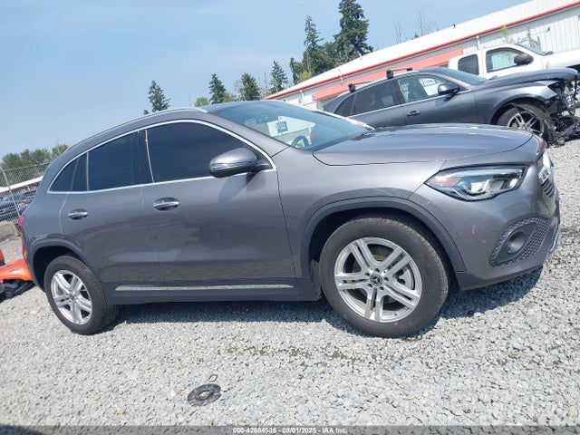 W1N4N4HB6MJ211454 Mercedes-Benz m260