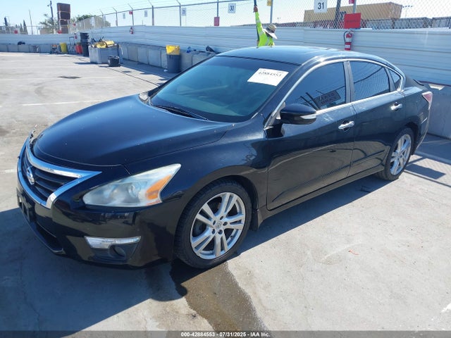 Nissan 2014 2014 1N4BL3AP2EC283221 Image 2
