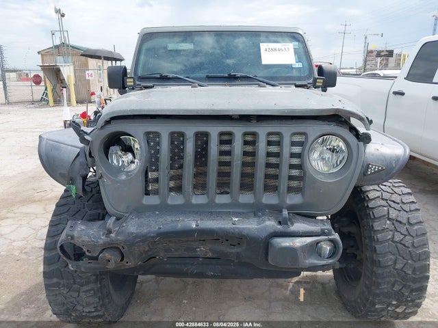 1C4GJXAG5JW312443 Jeep Wrangler
