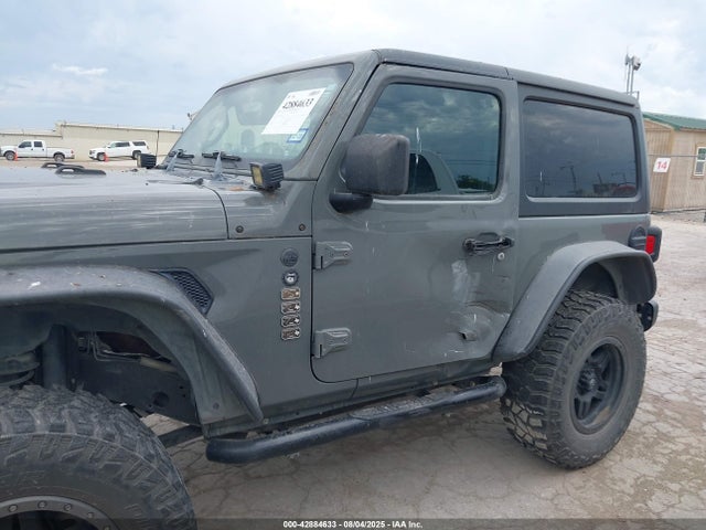 1C4GJXAG5JW312443 Jeep Wrangler