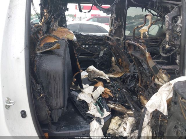 2023 TOYOTA TUNDRA HYBRID 5TFJC5DB4PX035193 Photo 7