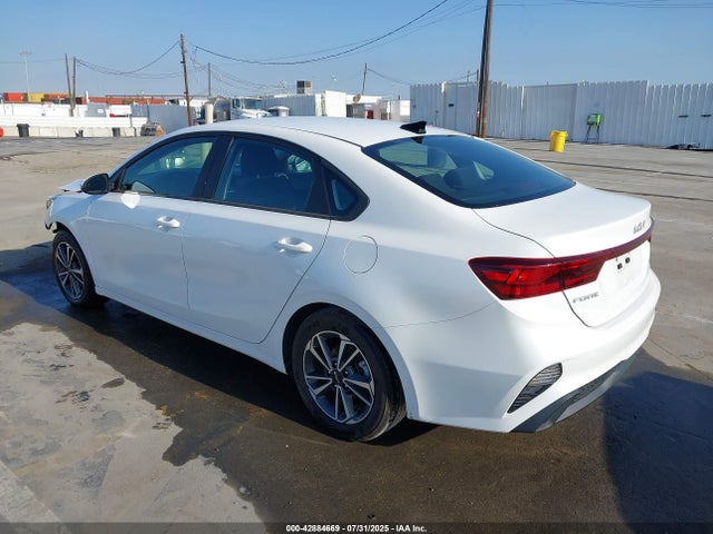 KIA mpi nu 2023 3KPF24ADXPE526537 Image 3