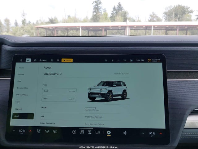 Rivian R1s 2024 7PDSGABA0RN043522 Image 7