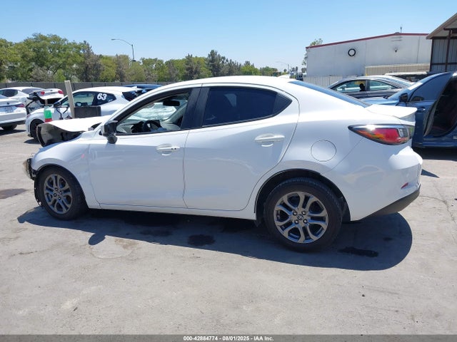 3MYDLBYV7KY521862 Toyota p5v