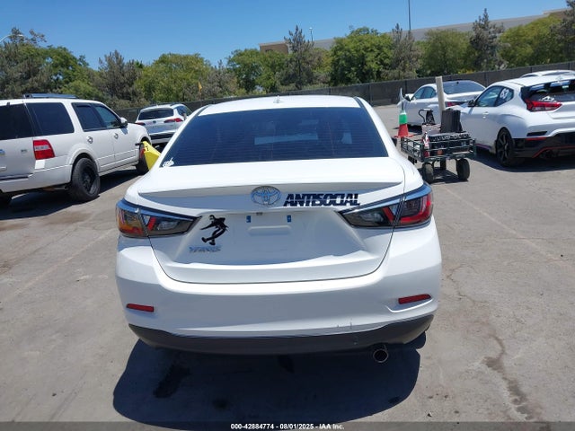 3MYDLBYV7KY521862 Toyota p5v
