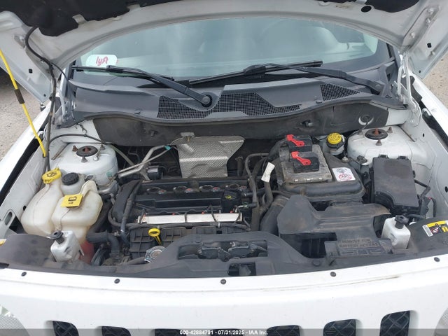 Jeep 2015 2015 1C4NJPBA1FD138942 Image 10