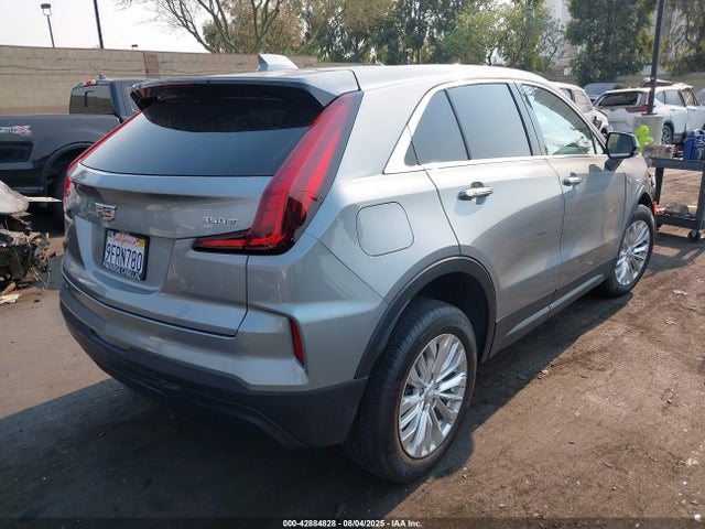 2024 CADILLAC XT4 1GYAZAR43RF122779 Photo 3