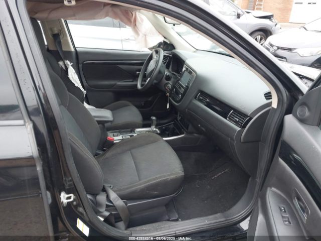 2019 MITSUBISHI OUTLANDER JA4AD2A37KZ054692 Photo 4