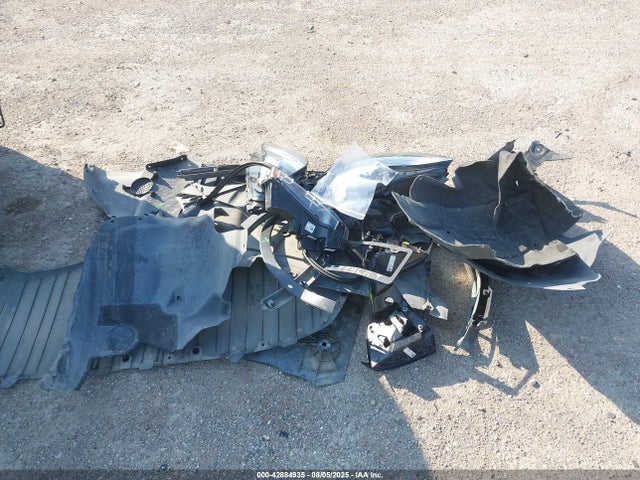 Tesla Model Y 2023 7SAYGDEFXPF714770 Image 21