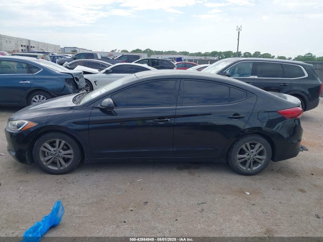 5NPD84LF6HH139288 Hyundai Elantra