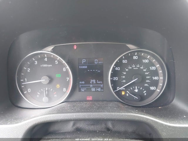 5NPD84LF6HH139288 Hyundai Elantra