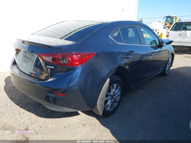 3MZBM1U75GM320090 Mazda pe
