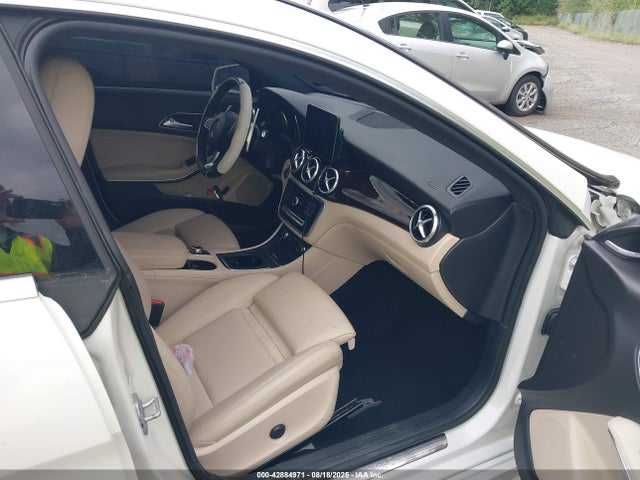 WDDSJ4GBXJN580159 Mercedes-Benz 2018