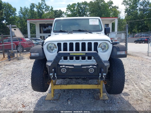 1C6HJTAGXLL174441 Jeep 2020