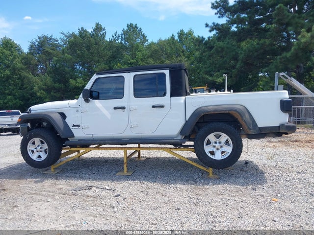 1C6HJTAGXLL174441 Jeep 2020