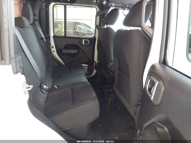 1C6HJTAGXLL174441 Jeep 2020