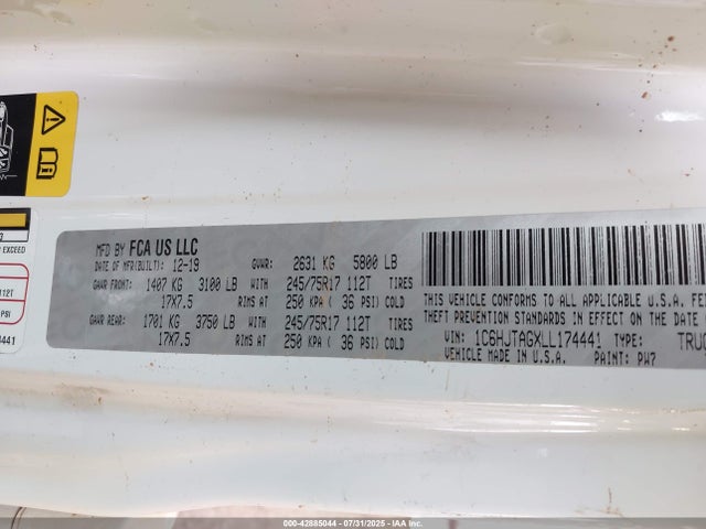 1C6HJTAGXLL174441 Jeep 2020