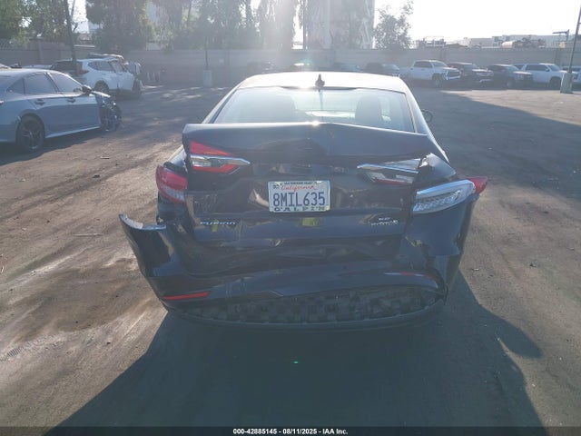 Ford Fusion 2019 3FA6P0LU7KR199965 Image 16