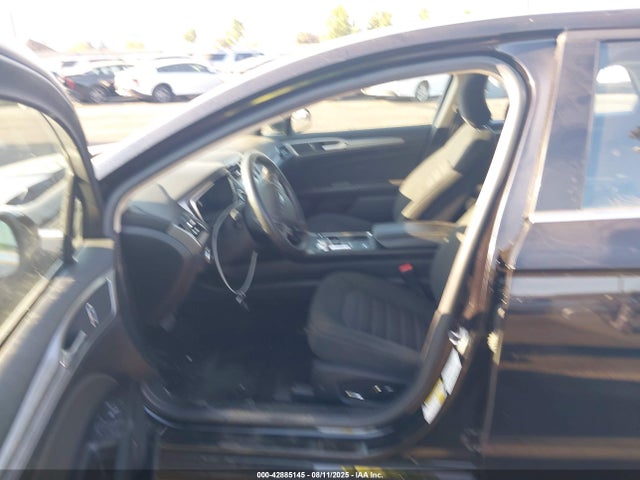 Ford Fusion 2019 3FA6P0LU7KR199965 Image 5