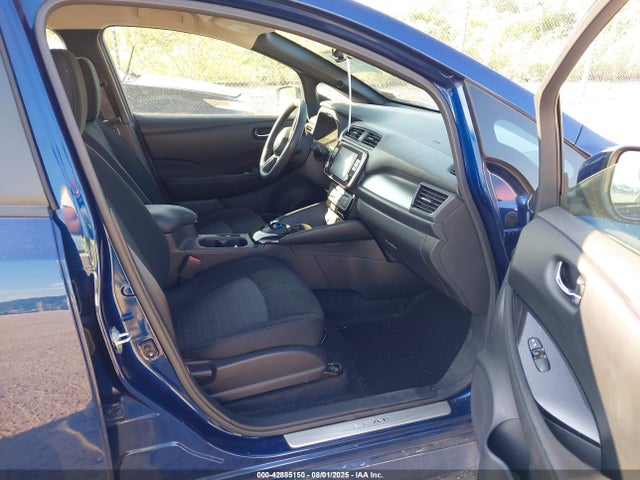 1N4CZ1CV6RC550112 Nissan Leaf