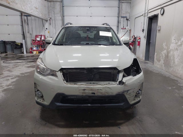 Subaru naturally aspirated 2016 JF2GPANC1G8332495 Image 43