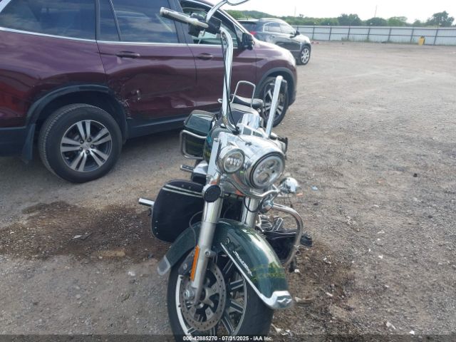 2019 HARLEY-DAVIDSON FLHR 1HD1FBC14KB608211 Photo 4