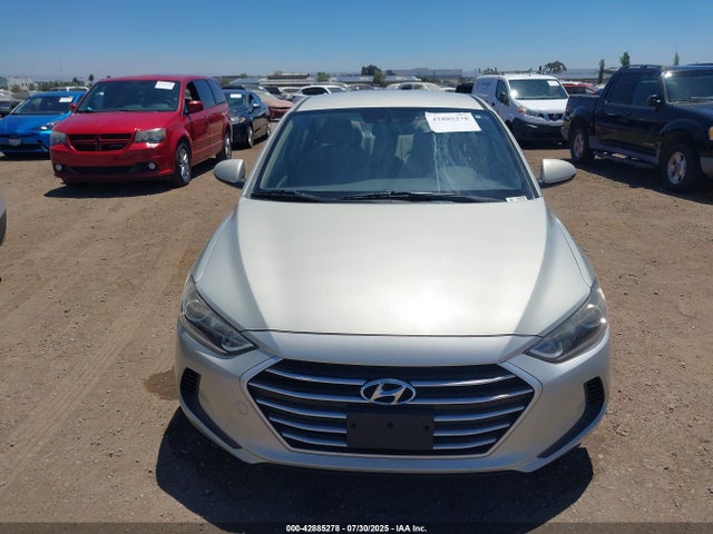 KMHD84LF7HU065056 Hyundai 2017