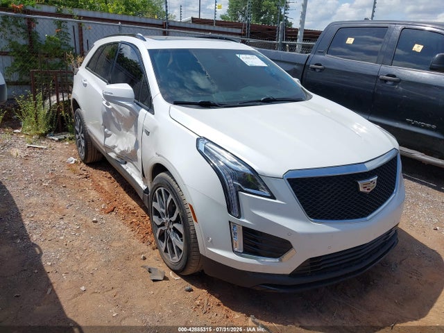 2021 CADILLAC XT5 1GYKNGRS8MZ224555 Photo 0