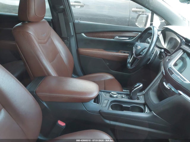 2021 CADILLAC XT5 1GYKNGRS8MZ224555 Photo 4