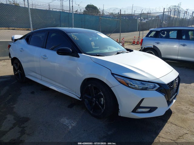 Nissan 2022 2022 3N1AB8DV8NY311114 Image 1