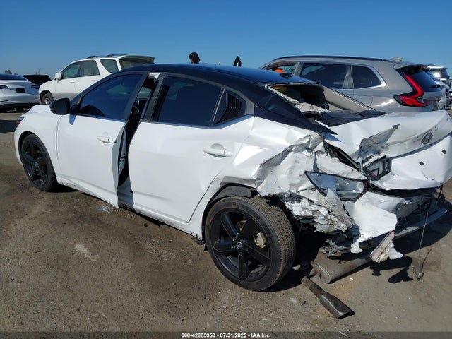 Nissan 2022 2022 3N1AB8DV8NY311114 Image 3