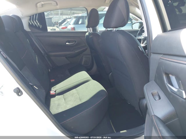 Nissan 2022 2022 3N1AB8DV8NY311114 Image 8