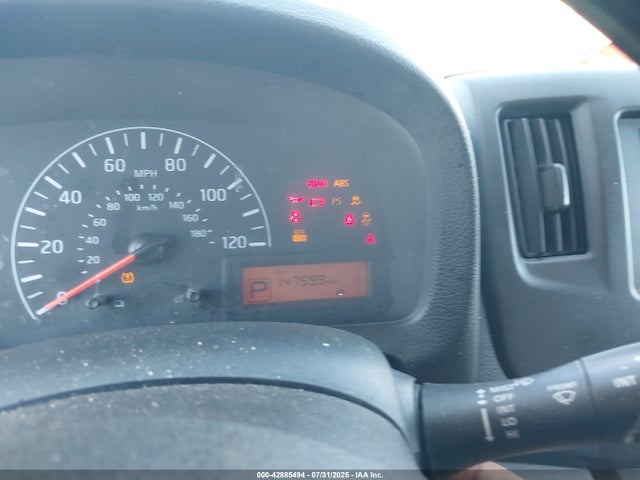 3N6CM0KN3HK709324 Nissan 2017