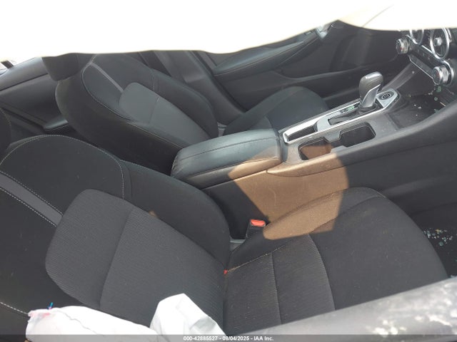 3N1AB8CV6NY233790 Nissan Sentra