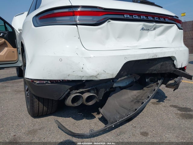 Porsche Macan 2019 WP1AB2A50KLB34382 Image 12