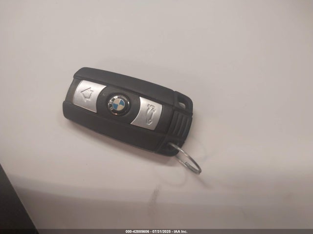 WBAVL1C54FVY28278 BMW X1