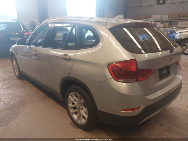 WBAVL1C54FVY28278 BMW X1