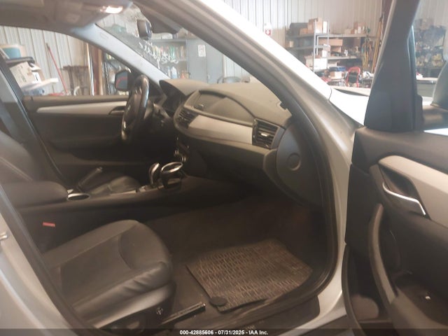 WBAVL1C54FVY28278 BMW X1