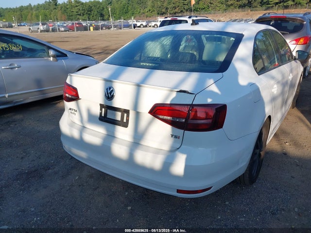 3VWD17AJ1GM322259 Volkswagen 1.8t